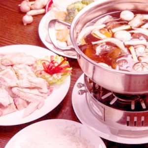 Lẩu gà thuốc bắc